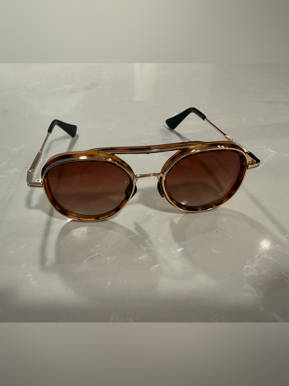 Tortoiseshell Brown Round-frame Sunglasses for Men